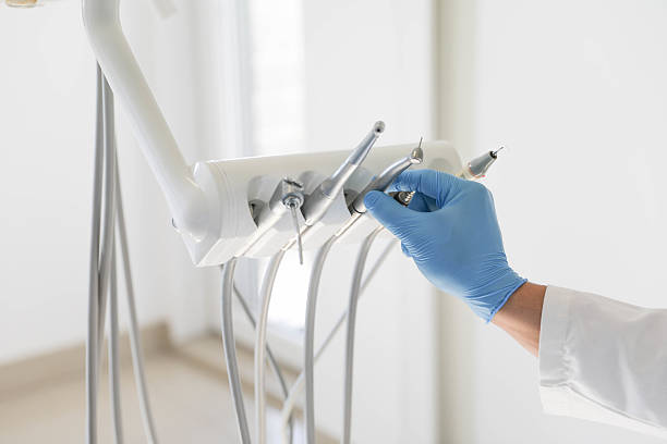 24/7 Emergency Tooth Extraction experts in Brook Park, OH